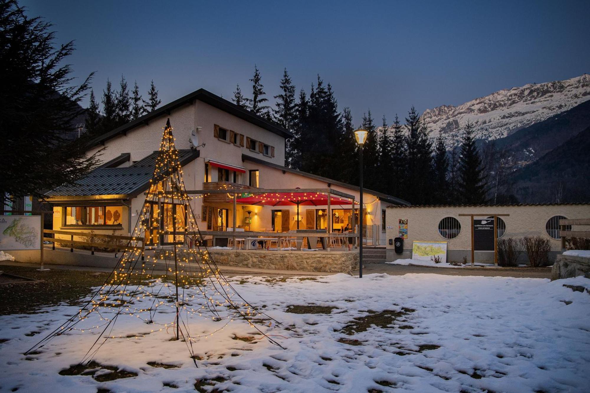 Camping RCN Belledonne Le Bourg-dʼOisans Eksteriør bilde